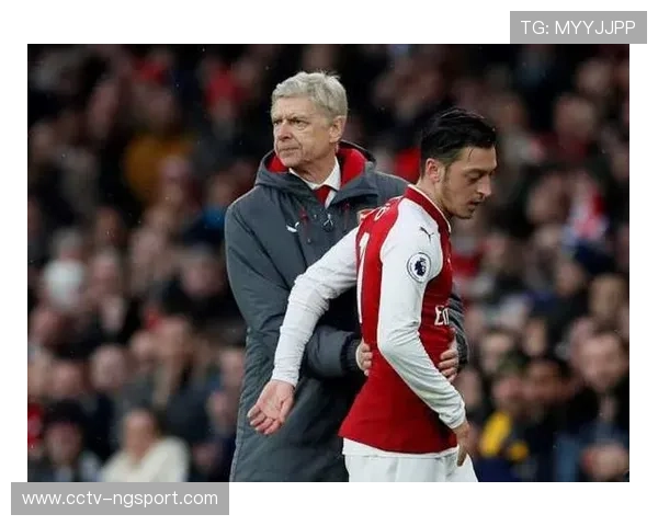 裁判耳机故障导致一次关键越位判罚延迟，双方教练反应截然不同