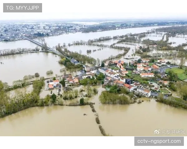 法国气象局发布预警,本周末布雷斯特主场赛事可能受强风天气影响 法国气象局发布预警,本周末布雷斯特主场赛事可能受强风天气影响